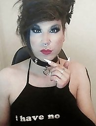 A cute amateur crossdresser gets out of the house and interacts with others