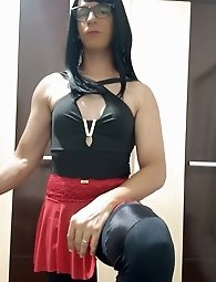 Sakura Nakamura is in shape and ready for action just like in sport