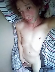 Tranny hookers are spreading their hips to earn more money