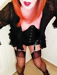 Girl takes a huge 13 quot dildo in her tight pussy with enthusiasm