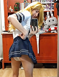 Crossdress Rosalina schoolgirl mirror