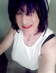 Sissy buttocks in denim - 15 images